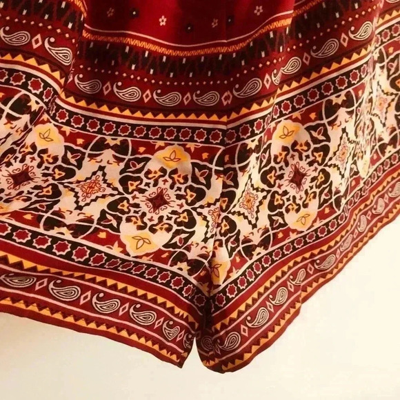 Charlotte Russe Paisley print off or on shoulder long sleeve Jumpsuit Romper - Picture 4 of 14